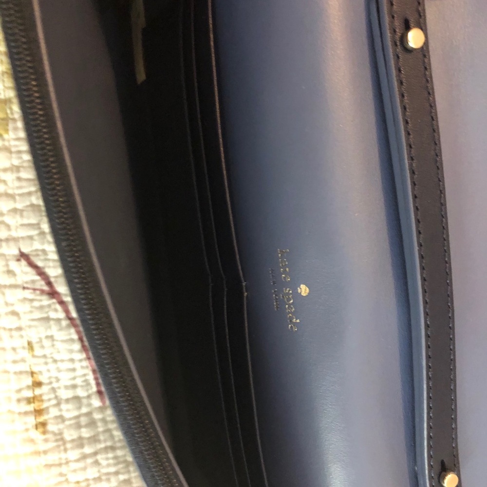 🔥🌟HOST PICK🌟🔥Authentic Kate Spade Leather Bag - “2 IN 1” Crossbody & Clutch - Picture 13 of 16